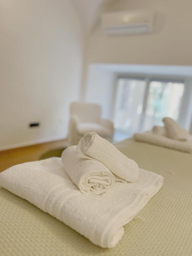 Life Is Roma Termini Apartment ภายนอก รูปภาพ